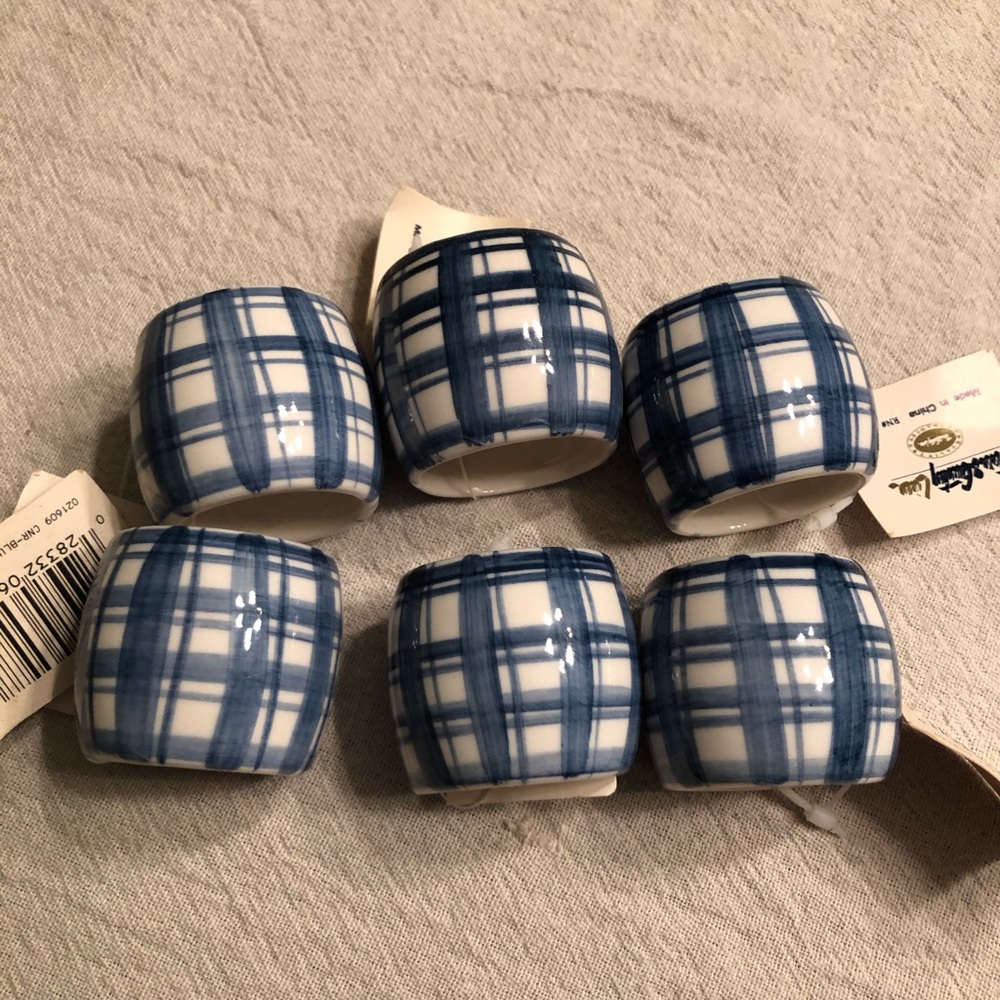 New Napkin Rings - Set of 6